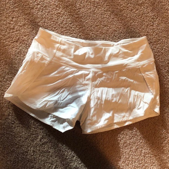 lululemon athletica Pants - Workout shorts